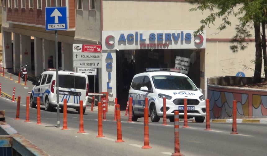 Tartıştığı babasını öldürdü, annesini yaraladı