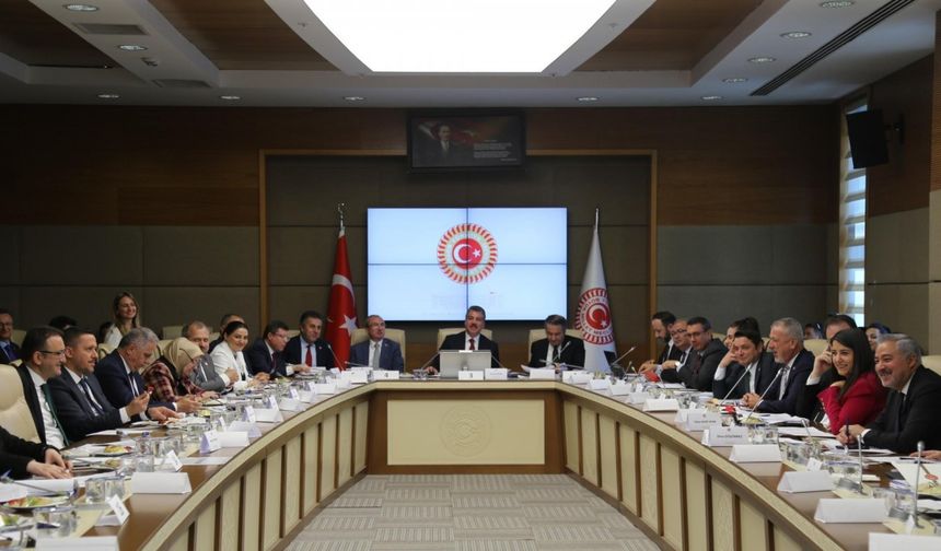 Trafik cezalarının artırılmasını öngören teklif, TBMM Adalet Komisyonu'nda