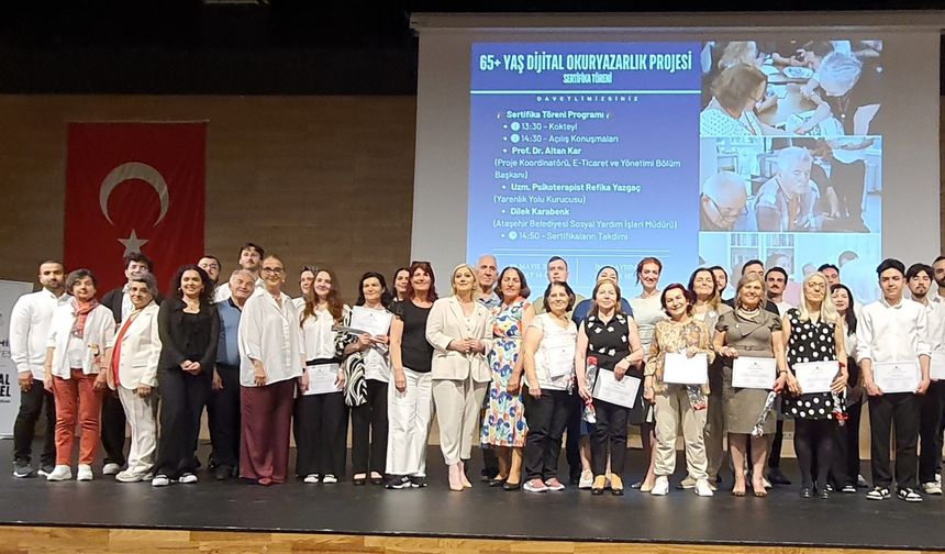 65’inden sonra öğrenci oldular, üniversiteli gençlerden ders aldılar