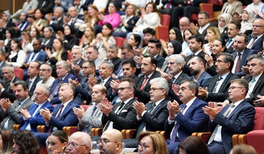 Ankara- Bakan Tekin: Eğitim ve öğretim süreçlerimizin dinamik olmasını istiyoruz /Video eklendi