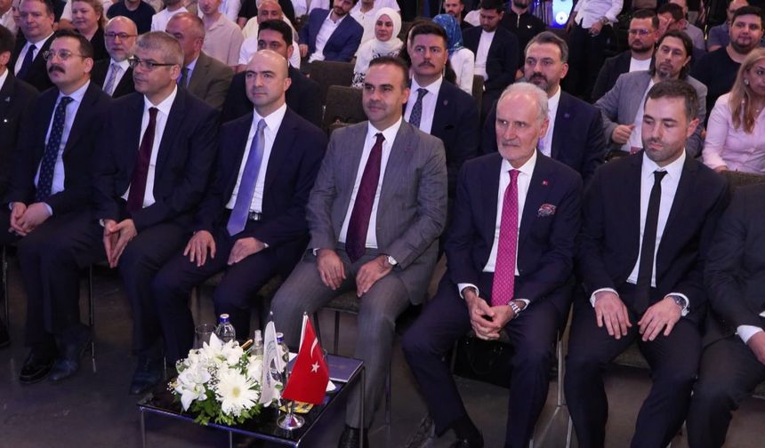 İstanbul- Bakan Kacır: 48 adet KAAN savaş uçağımız için Endonezya ile anlaşma imzaladık
