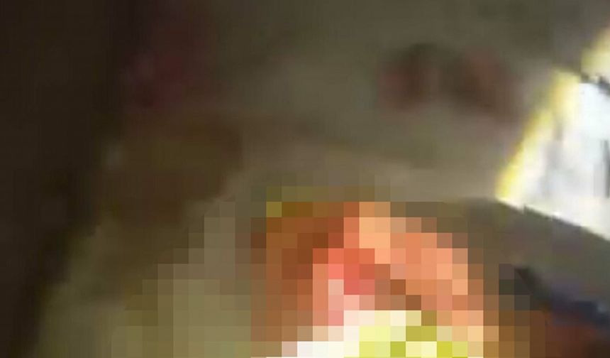 Kendi imkanlarıyla doğurduğu bebeğini çatıya bırakıp ölmesine neden olan anne tutuklandı