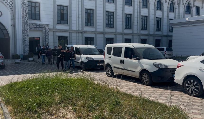 Kıraathanede ailesiyle tartışırken tabancasıyla, çiğ köfteciyi kalbinden vurdu (2)