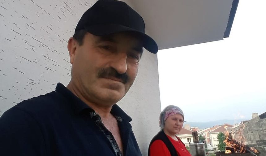 Tartıştığı eşini tabancayla öldürüp, intihar etti
