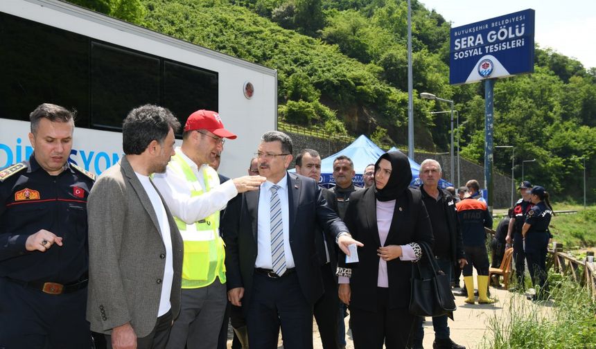 Trabzon'da selin izleri siliniyor, kayıp kişi aranıyor (4)
