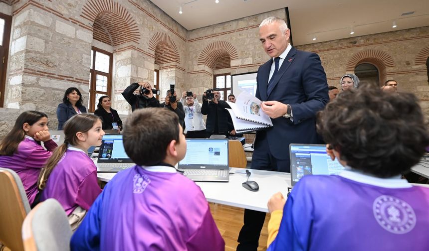 Yurt genelindeki kütüphane sayısı 1301'e ulaştı