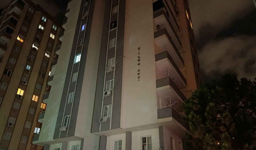 Baba, tartıştığı kızı ve eşini öldürüp intihar etti; kız çocuk ise kaçarak kurtuldu (2)- Yeniden