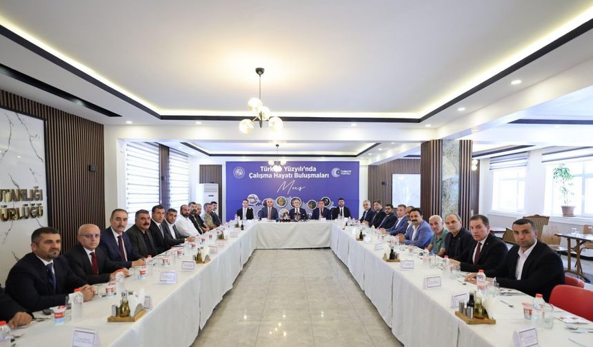Bakan Işıkhan: Terörsüz Türkiye hedefine ulaşmaya her zamankinden daha fazla kararlıyız (2)
