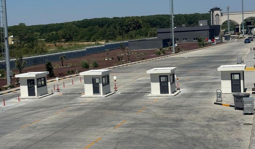 İpsala Sınır Kapısı'nda yeni pasaport kontrol peronları oluşturuldu