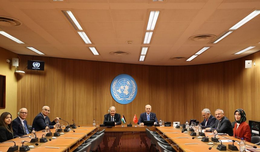 TBMM Başkanı Kurtulmuş, Filistin Ulusal Konseyi Başkanı Fattouh ile bir araya geldi