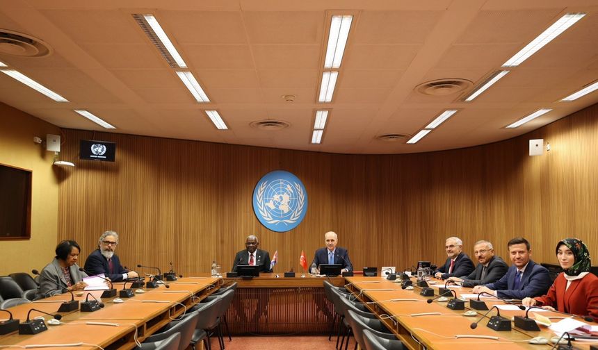 TBMM Başkanı Kurtulmuş, Küba Halkın Gücü Ulusal Meclisi Başkanı Hernandez ile görüştü