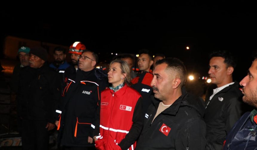 Vali Polat selden etkilenen köylerde incelemelerde bulundu