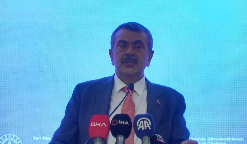 Bakan Tekin: Yabancı dil eğitiminde mantığı değiştirmeliyiz (2)