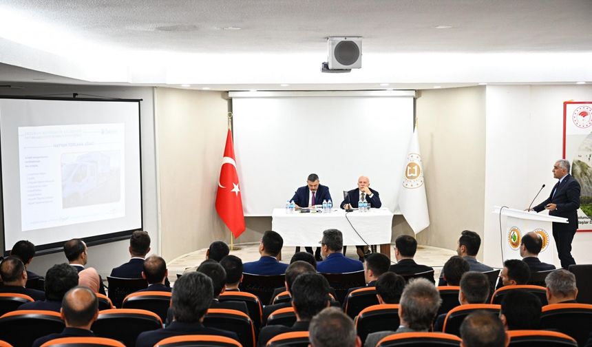 Erzurum'da çoban köpeklerine 'mikroçip' takılacak