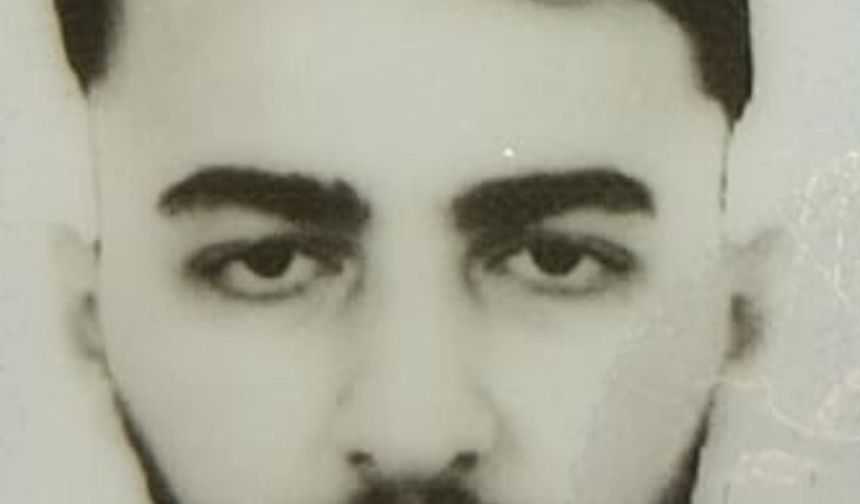 İstanbul - Sarıyer'de üniversite kampüsündeki kafede kız arkadaşını öldürüp, intihar etti -1