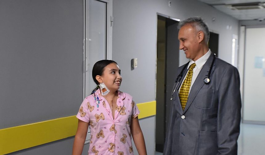 Kalp kapağı nakliyle sağlığına kavuşan Masal: Ben de doktor olmak istiyorum