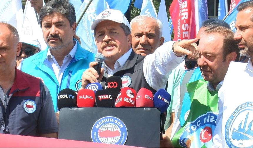 Memur-Sen'den, Hazine ve Maliye Bakanlığı önünde açıklama