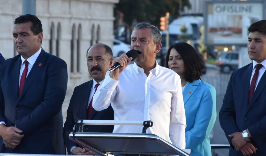 Özgür Özel: Gazze'de yaşananlara karşı TBMM'yi olağanüstü toplantıya çağırıyoruz (2)