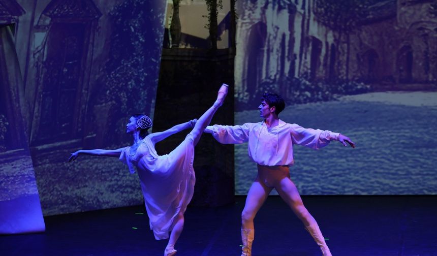 'Romeo ve Juliet' temsiline yerli ve yabancı turistlerden yoğun ilgi