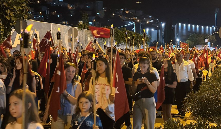 Samsun'da ‘İstiklal Madalyası' yürüyüşü