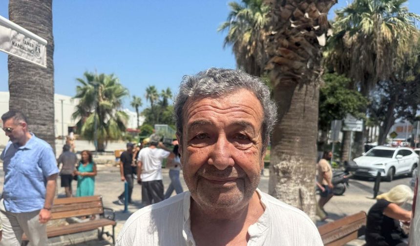 Şarkıcı Selçuk Alagöz'ün cenazesi alkışlarla uğurlandı