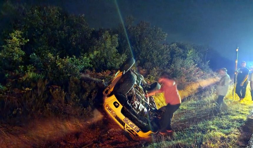 Tekirdağ'da takla atan kamyonette 2 kişi yaralandı