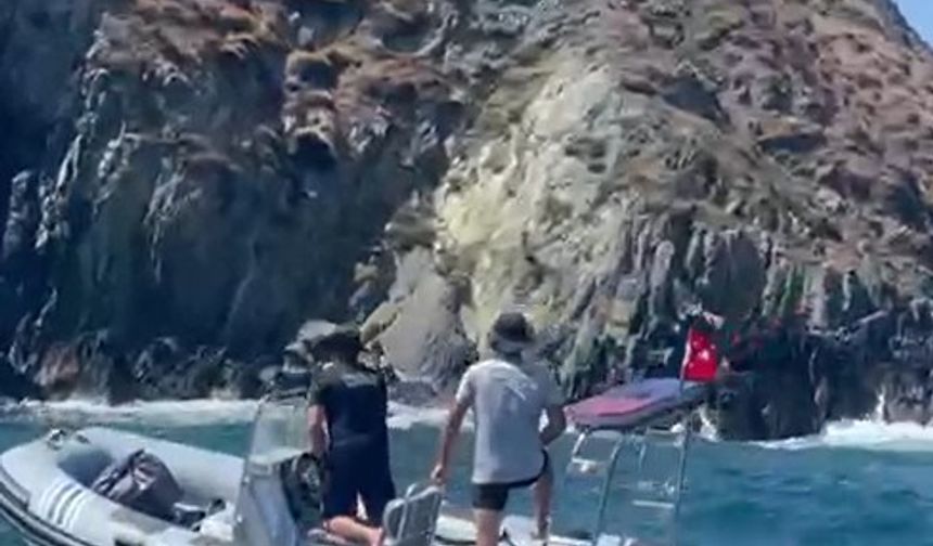 Teknesi parçalanmış halde bulunan iş insanını 13 kurbağa adam arıyor (2)