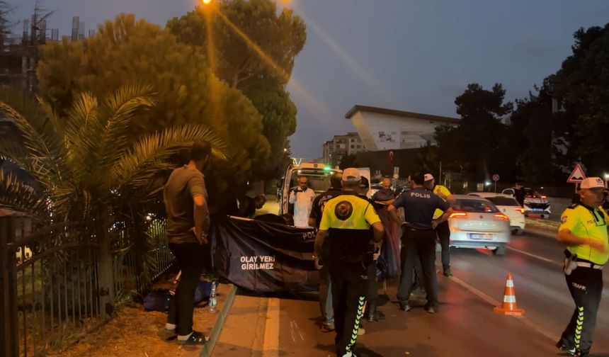 'Yaya geçidi'nde motosikletin çarptığı kadın öldü
