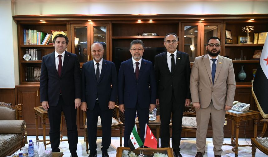 Bakan Yumaklı, Suriyeli mevkidaşı Badr ile görüştü