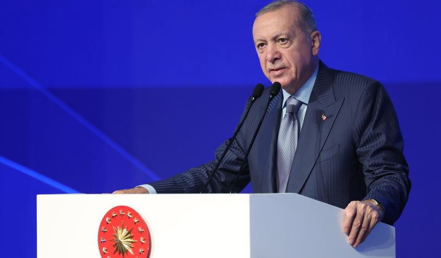 Cumhurbaşkanı Erdoğan: İslam alemi, İsrail'in bu yayılmacı emellerini boşa çıkaracak dirayete sahiptir