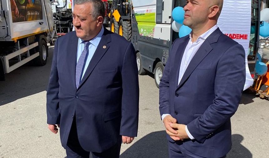 Kelkit Belediyesi temizlik filosunu güçlendirdi