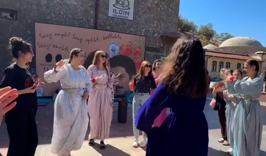 Konya'da ‘gelin hamamı' geleneği yaşatılıyor