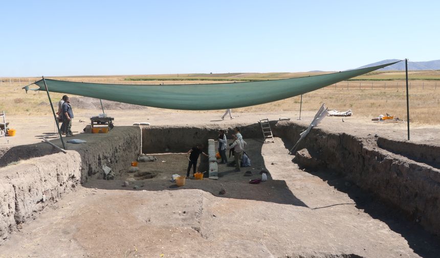 Küllüoba kazılarında 5 bin yıl öncesine ait mezarlar bulundu; 4'ü şiddete bağlı, 2'si veremden ölmüş