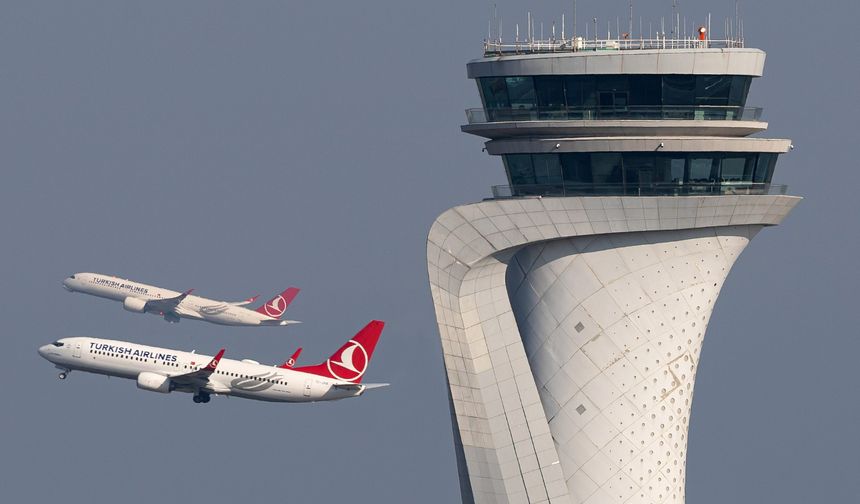 Üniversiteli Alperen'in uçak tutkusu; balkondan kuleye hayali peşinde / Ek fotoğraflar