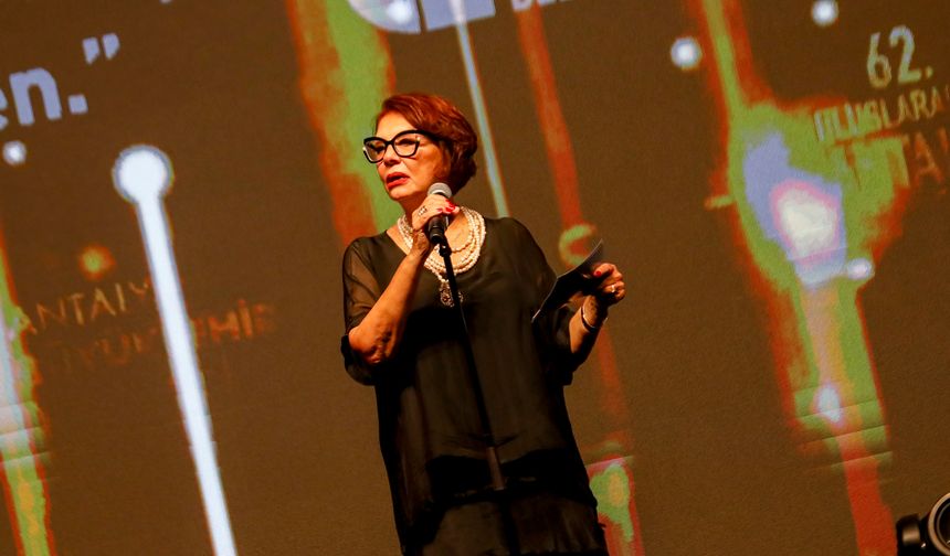 62'nci Altın Portakal'da görkemli açılış