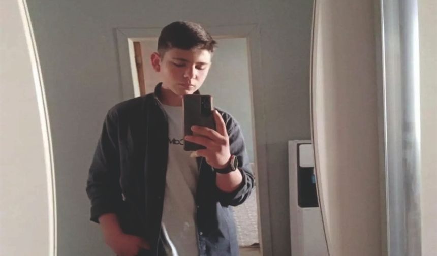 Aksaray'da kamyonla çarpışan otomobildeki 3 kardeş öldü