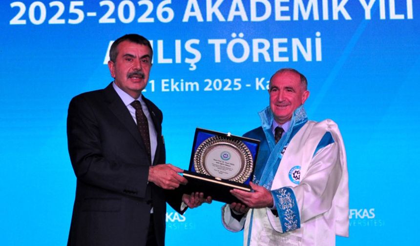 Bakan Tekin: Önümüzdeki yıl sınırlamayla okul kayıtlarının kapatıldığı uygulamayı hayata geçireceğiz (2)