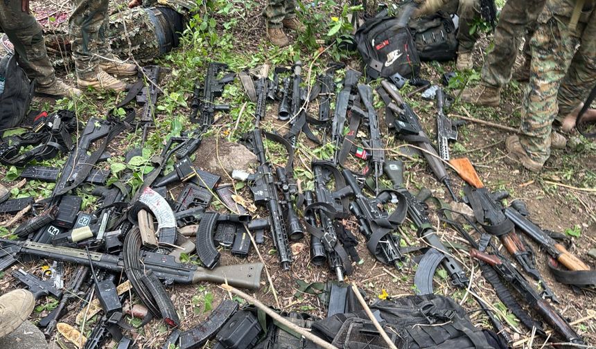 Brezilya'da uyuşturucu operasyonu: 4'ü polis 60 kişi öldü