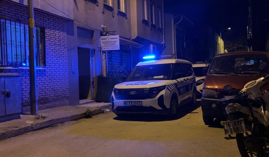 Bursa'da yabancı uyruklu kişi evinde ölü bulundu
