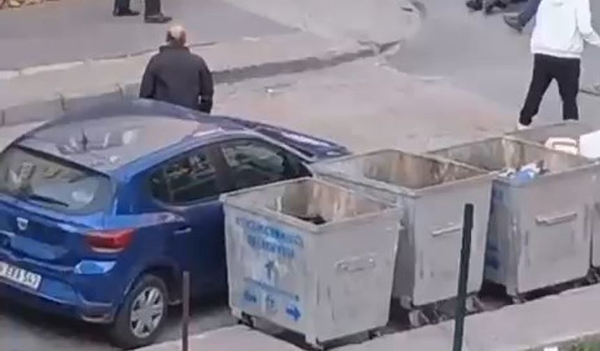 İstanbul -Küçükçemece'de iki grubun odunlu bıçaklı kavgası kamerada: 5 yaralı