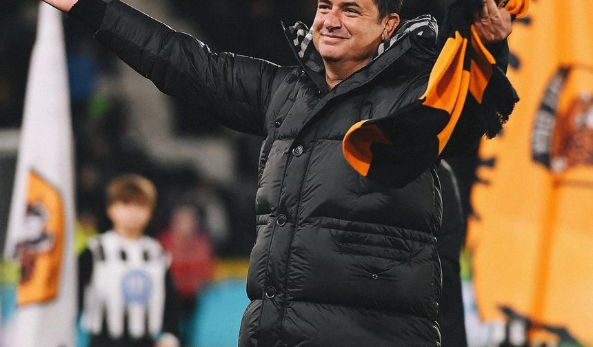 Acun Ilıcalı'nın takımlarından çifte zafer