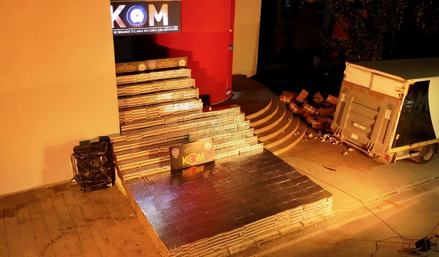 Adana - Yıllık 10 milyar lira vergi kaybına neden olan taklit marka sigaralar ele geçirildi; 1 tutuklama /Video eklendi