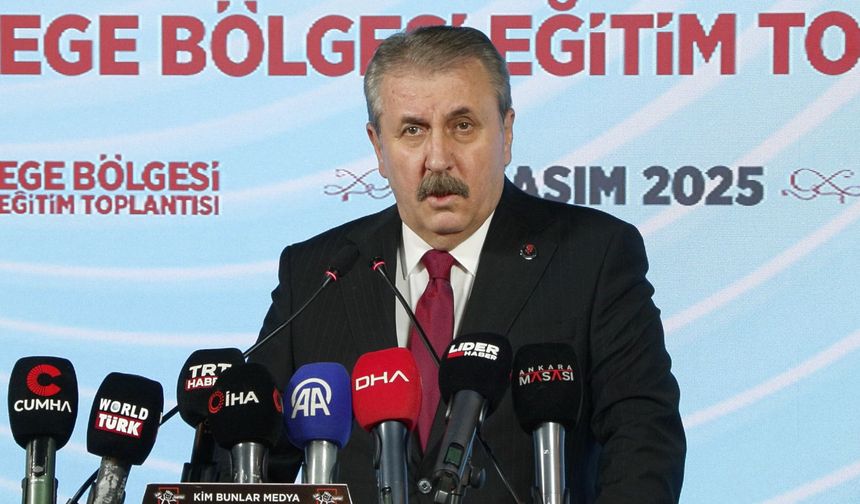 Destici: KKTC'nin adı Kıbrıs Türk Cumhuriyeti olarak yenilenmeli