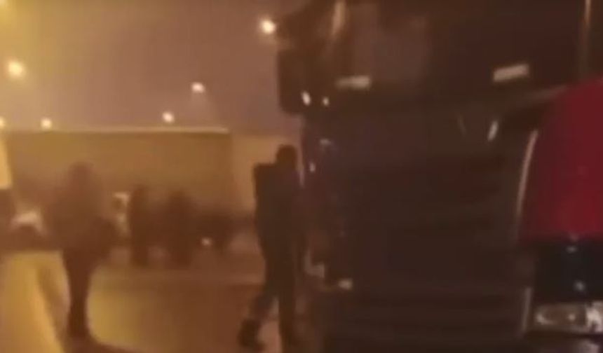 Gaziantep'te 12 aracın karıştığı zincirleme kazası: 13 yaralı