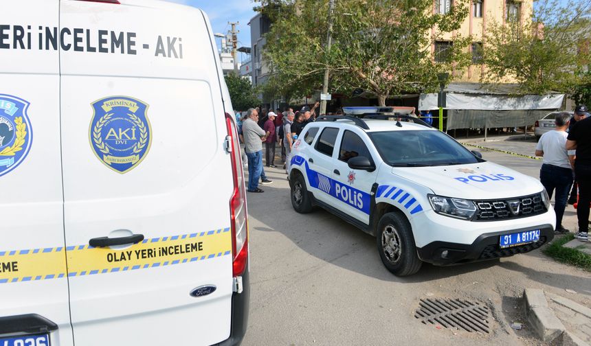 Husumetlisini cadde ortasında öldürüp, kaçtı; lastik patlayınca yakalandı / Video eklendi