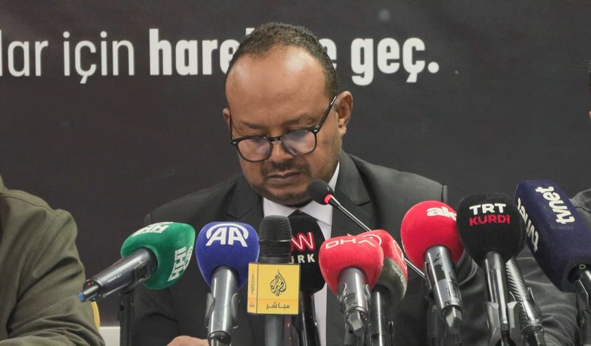 İstanbul- İHH Genel Başkanı Yıldırım: Sudan'a yardımları, Gazze'ye gönderir gibi gönderin