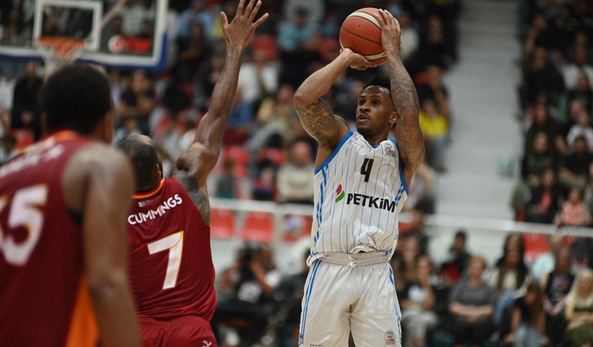 Petkimspor deplasmanda oynuyor