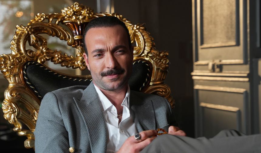 Eşref, Kadir'in karşısına dikilecek