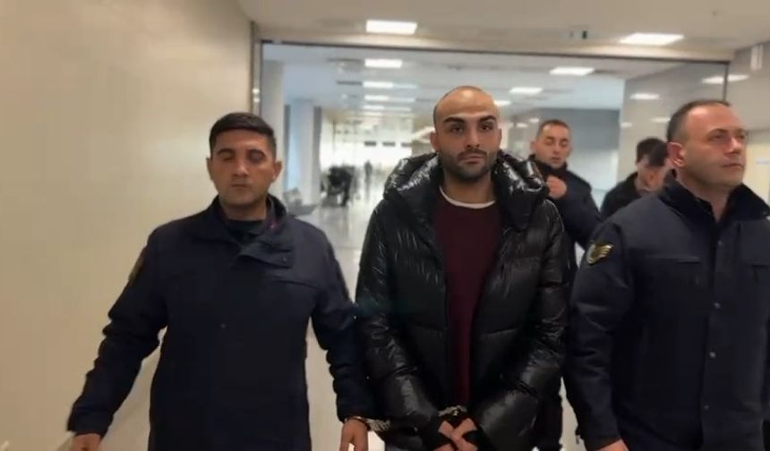 İstanbul - Uyuşturucu soruşturmasında tutuklanan Sercan Yaşar adliyeye getirildi -1