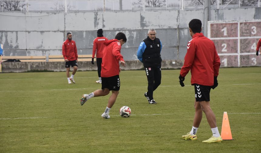 Mehmet Altıparmak: İkinci yarı lig çok daha zor olacak
